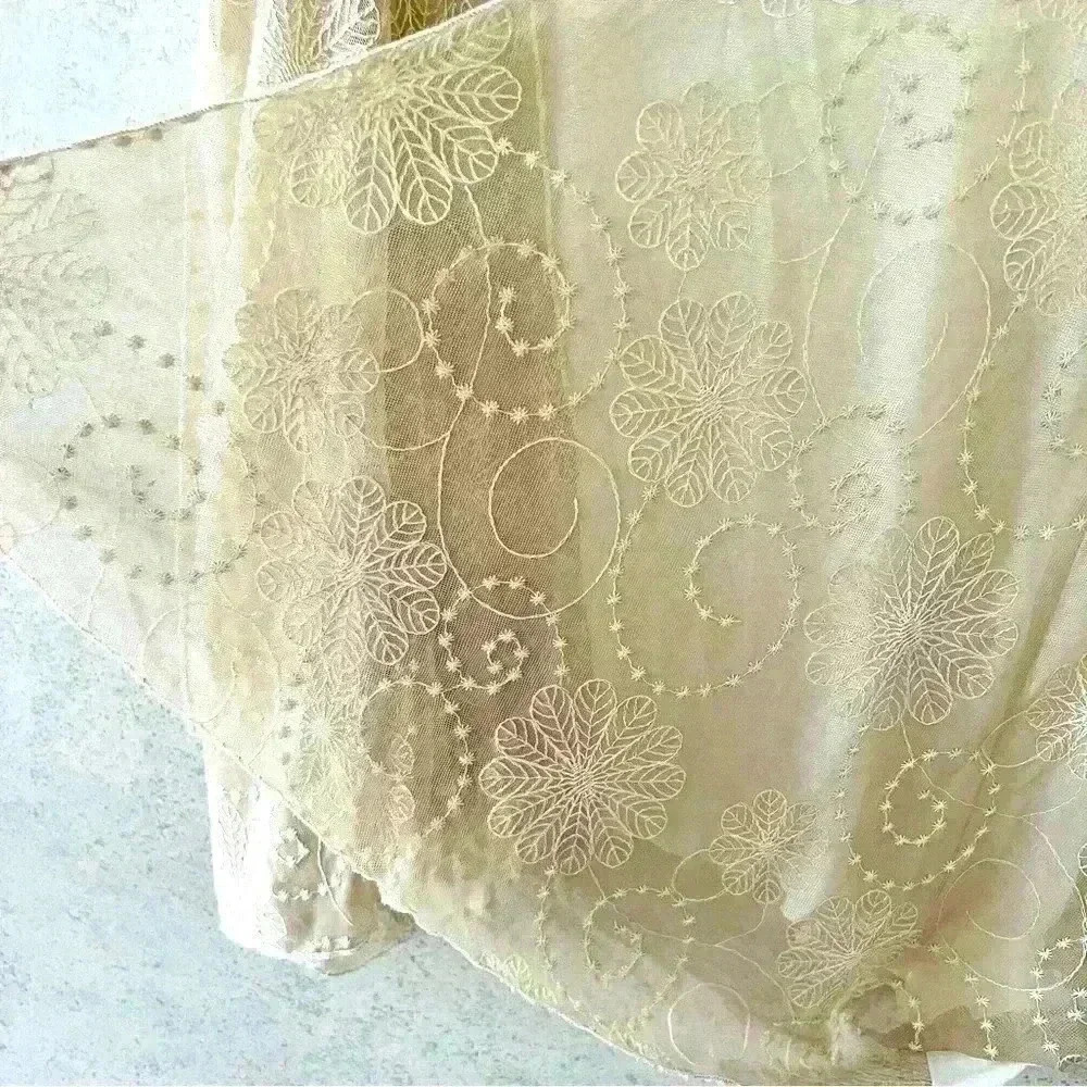 FORGOTTEN GRACE SMALL‎ WOMENS FLOWER  EMBROIDERED FEMININE BOHO LIGHT CARDIGAN - Picture 6 of 7